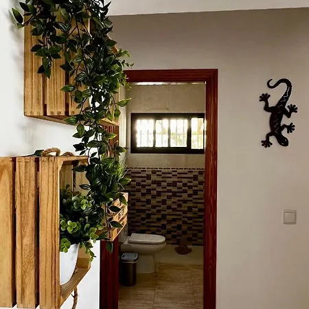 Vakantiehuis Casa Alizee, Heated Pool, Hot Tub Playa Blanca (Lanzarote)