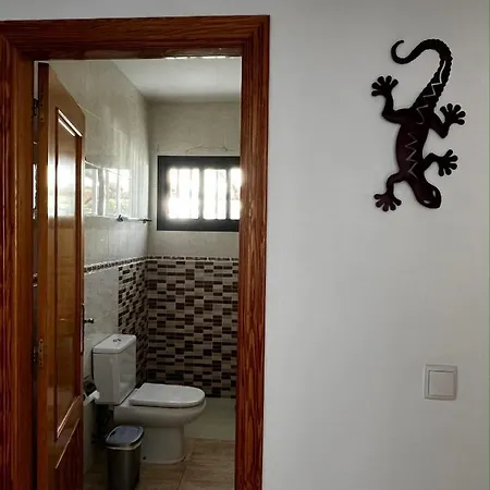 Casa Alizee, Heated Pool, Hot Tub Ferienhaus Playa Blanca (Lanzarote)