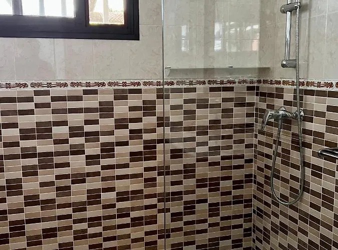 Casa Alizee, Heated Pool, Hot Tub Semesterbostad Playa Blanca (Lanzarote)